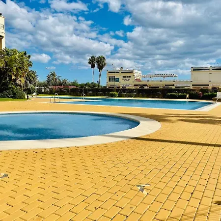 2 En Playa De Urbanizacion Canela Park *